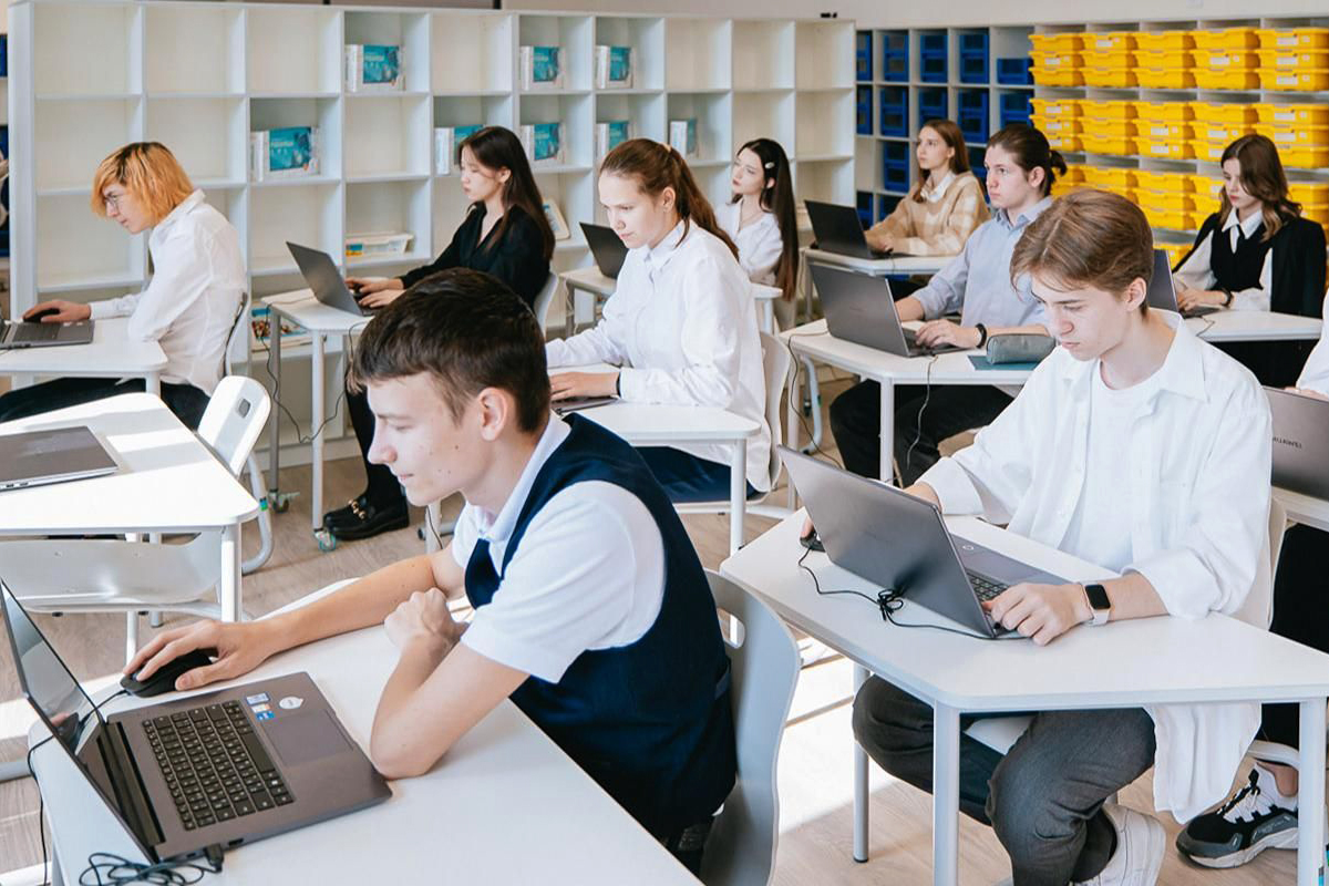 https://senatinform.ru/upload/sprint.editor/118/gjsrtc8q63ep8v7r68d9zyjfc7o02bmi.jpg