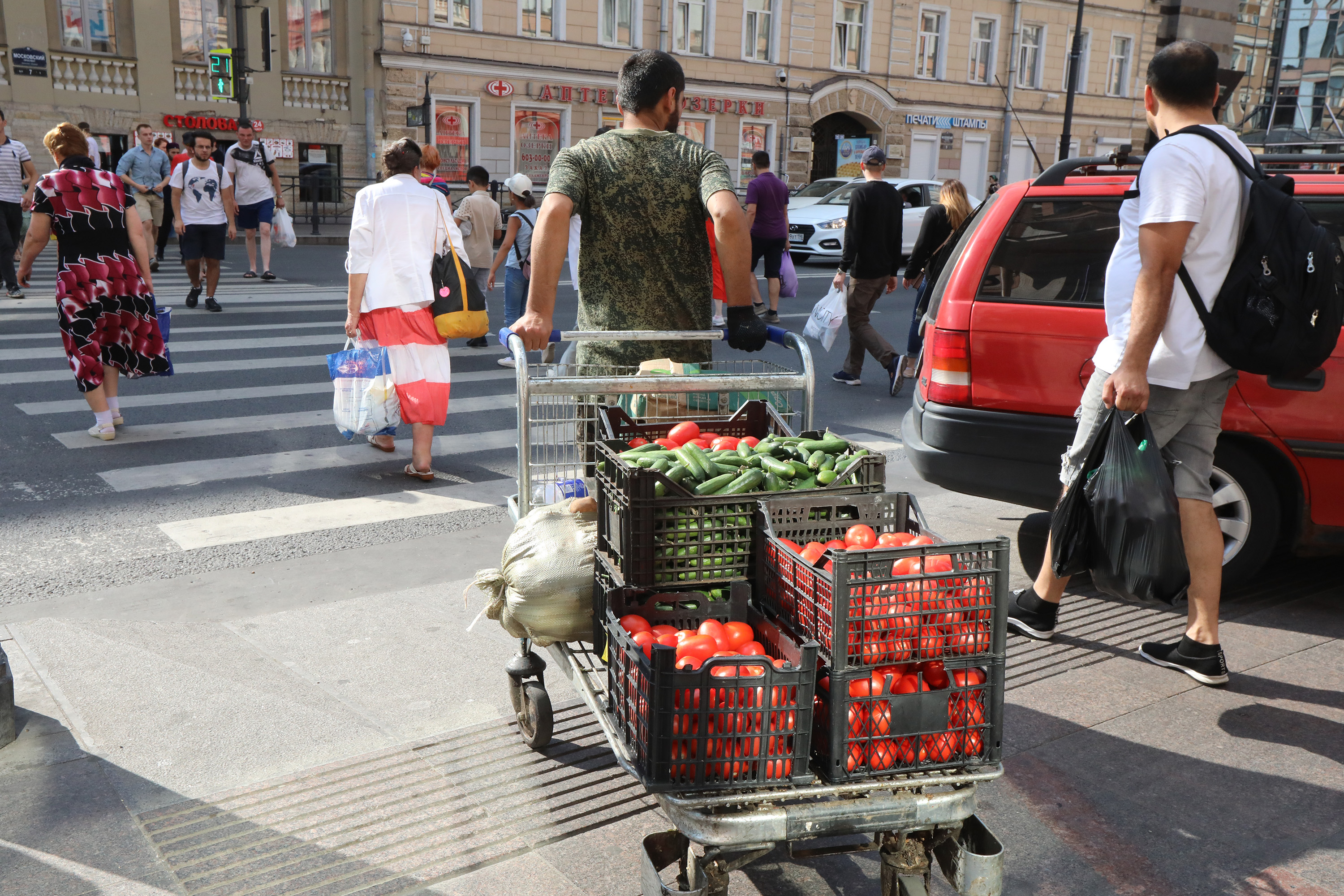 Понятие нелегальный рынок. Мигранты в России. Рынок по другому. Мигранты в Европе на работе.