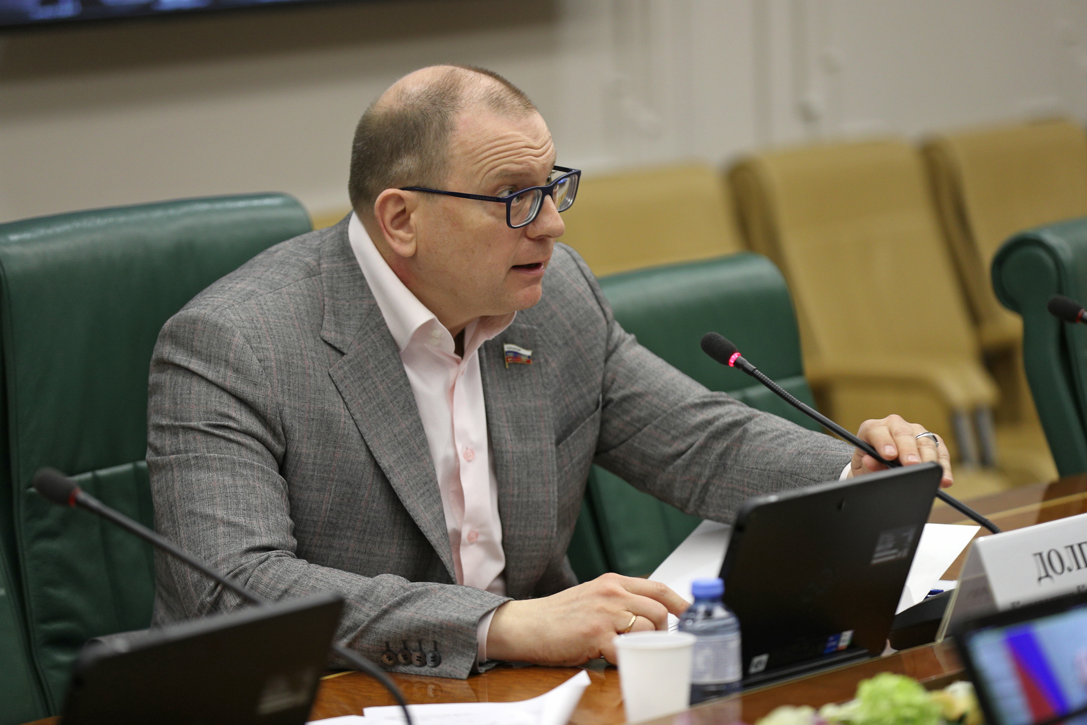 Встреча президентов. Сенатор долгов. Сенатор долгов. Сенатор долгов. Константин долгов сенатор.