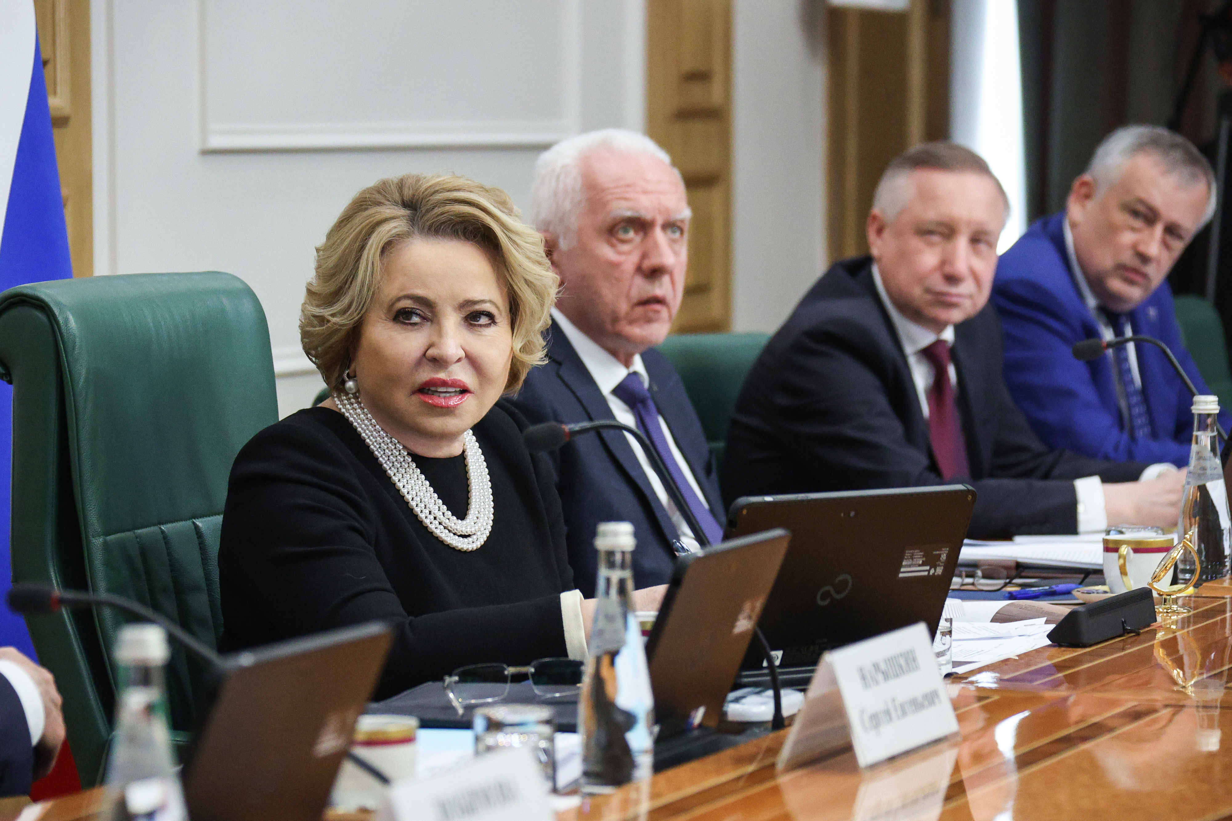 Губернатор после матвиенко