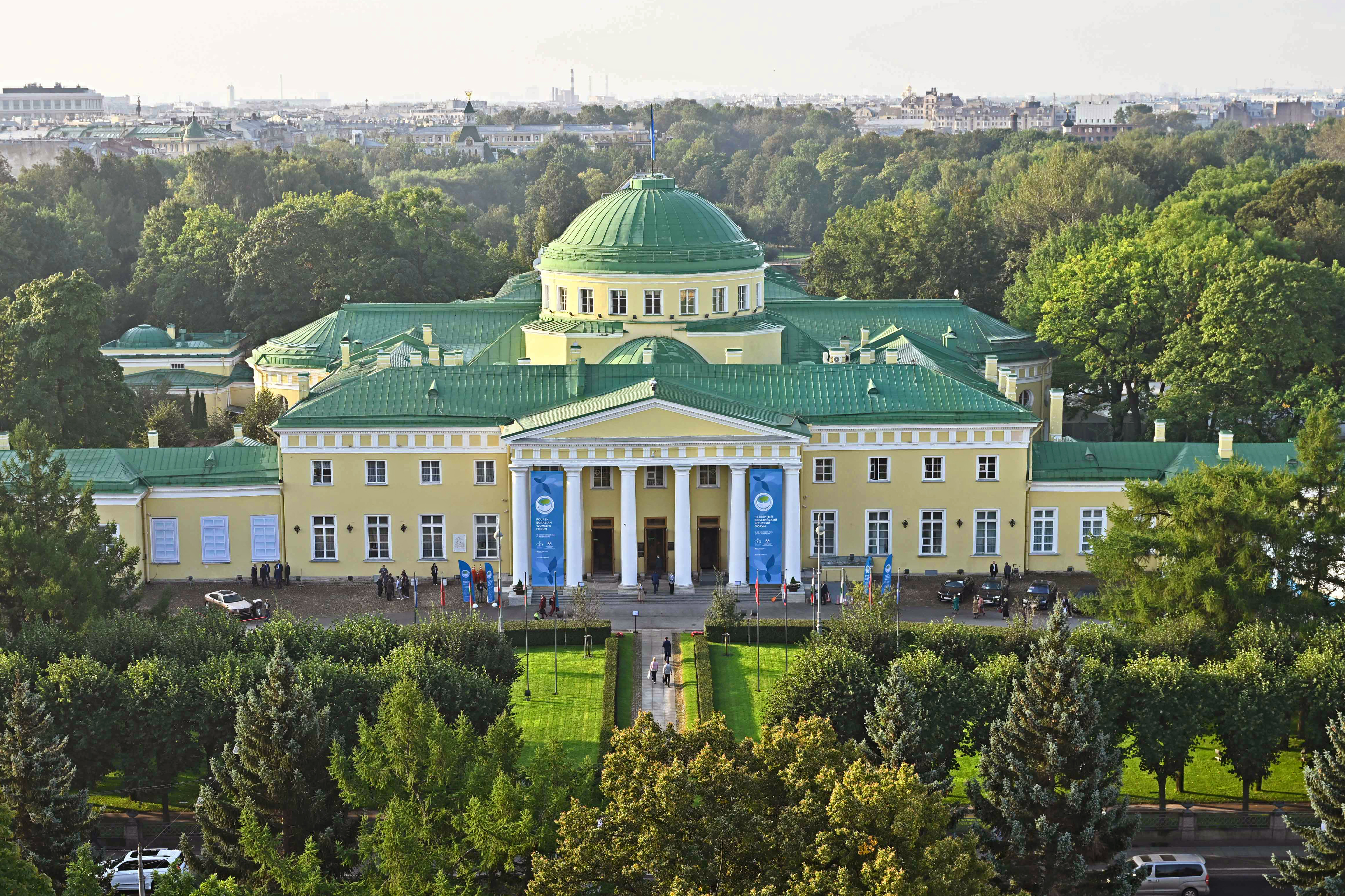 https://senatinform.ru/upload/sprint.editor/fec/n08pzshp6y6iccqiap1fvi4l461sr6oz.jpg